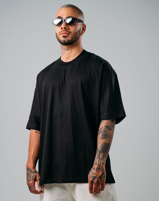 Camiseta Oversize Básica Negra